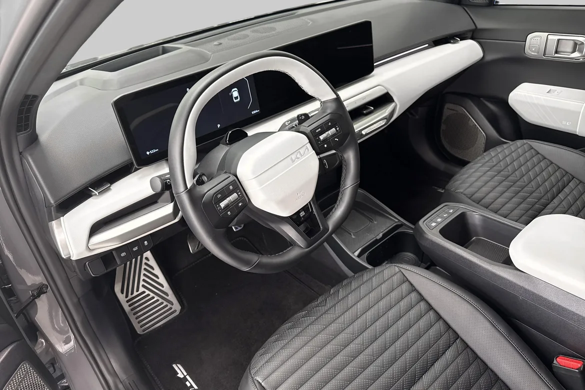 picture of a car