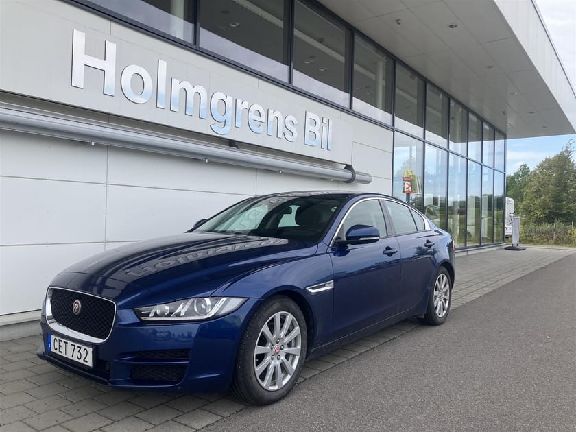 Bild 1 av Jaguar XE 20d 2,0 D Aut 180hk Nav Värmare