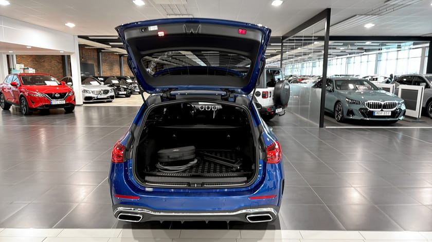 Bild 5 av Mercedes-Benz C 300 T e / AMG PAKET