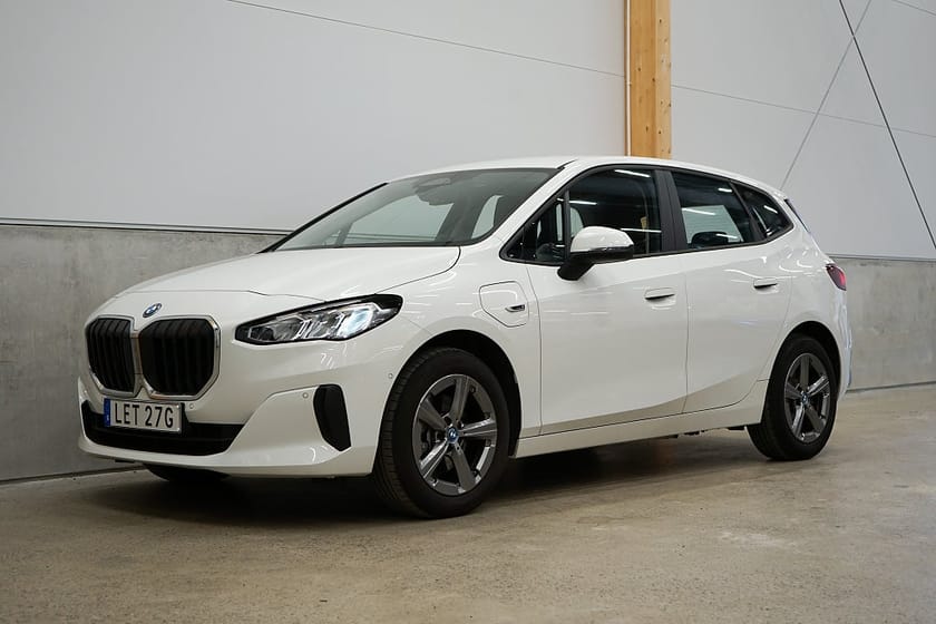 Bild 4 av BMW 225e xDrive Active Tourer Widescreen Drag Kamera Rattvärme