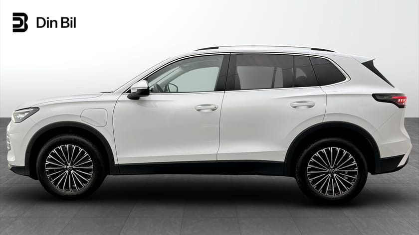 Bild 2 av Volkswagen Tiguan eHybrid Elegance DSG Drag/Backkamera