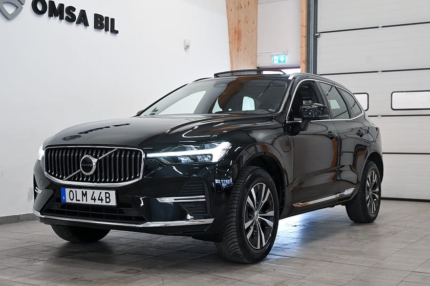 Bild 3 av Volvo XC60 Recharge T6 AWD Core Panorama 350hk