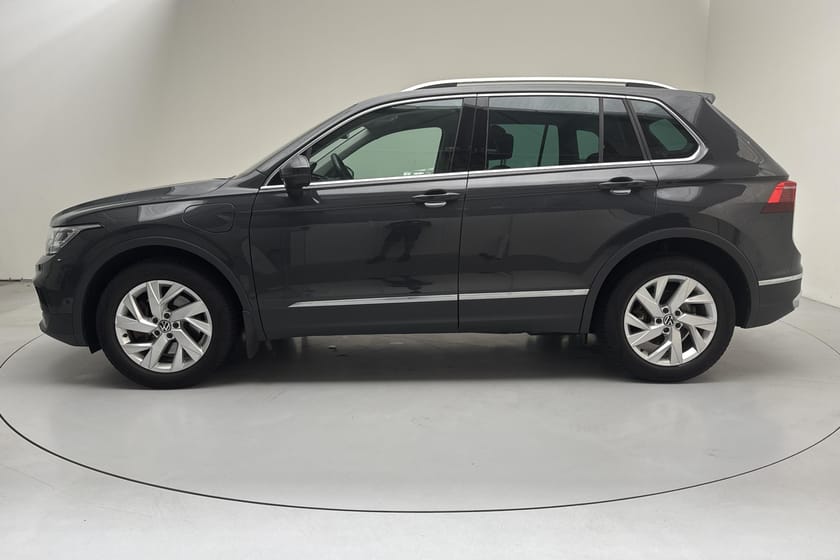 Bild 2 av Volkswagen Tiguan eHybrid 1.4 TSI (245hk) Dragpaket Nyservad