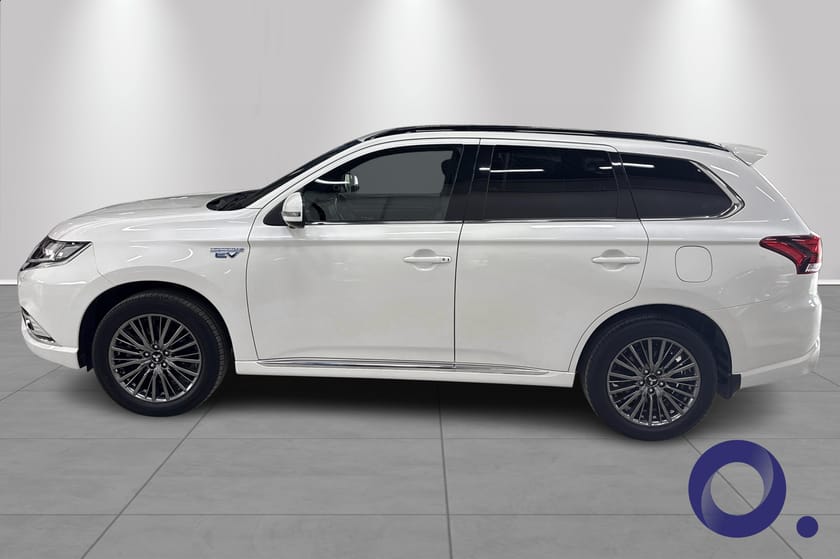 Bilde 2 av Mitsubishi Outlander PHEV kun 77000 km