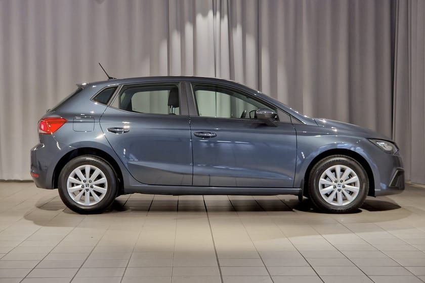 Bild 3 av SEAT Ibiza Farthållare | Cockpit | Aut | 110 hk