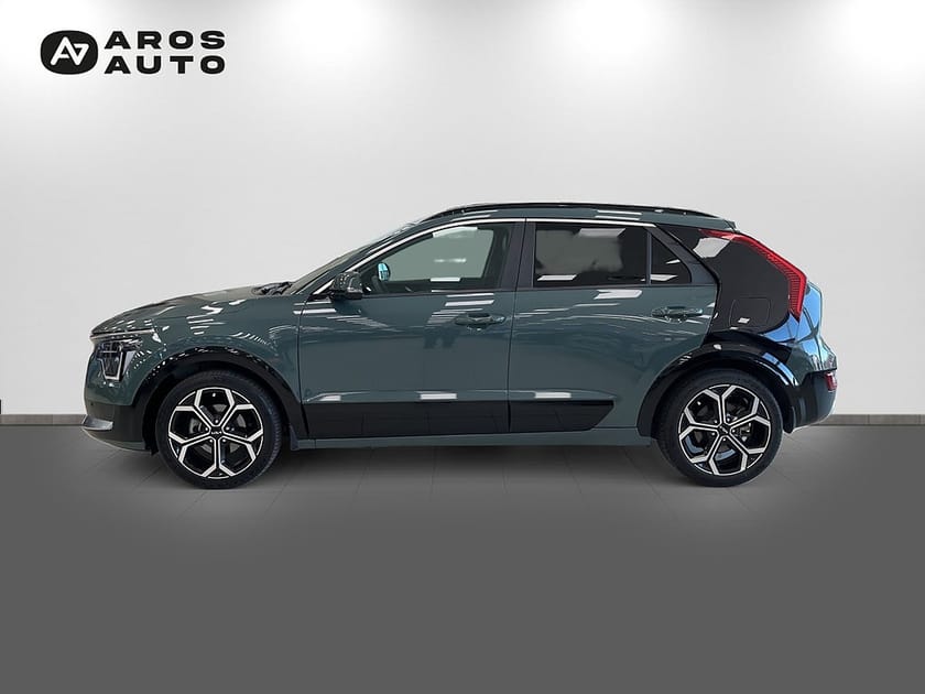 Bild 4 av Kia Niro Hybrid DCT Advance Plus Svart C Stolpe 18 tum