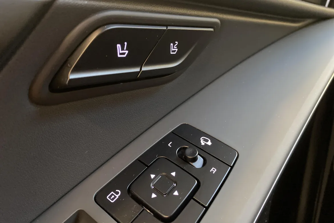 picture of a car