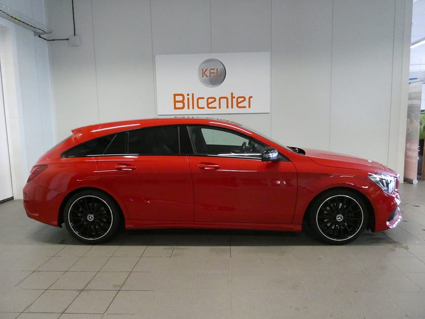 Bild 3 av Mercedes-Benz CLA 180 Shooting Brake AMG Line Pano-Drag-Kamera-Carplay