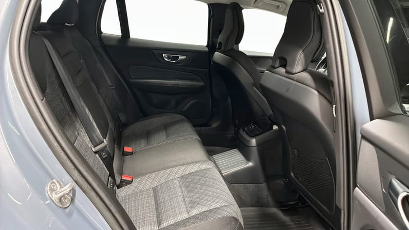 Bild 5 av Volvo V60 T6 AWD  Recharge  Core Edition