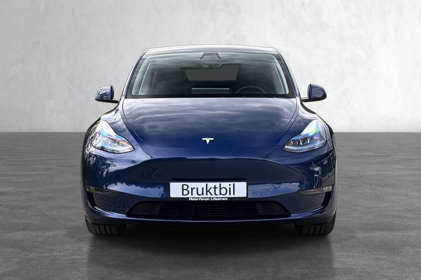 Bilde 2 av Tesla Model Y Long Range AWD 542km(WLTP ) /LR /AWD /Navi /R.kam /Pano /V.pumpe