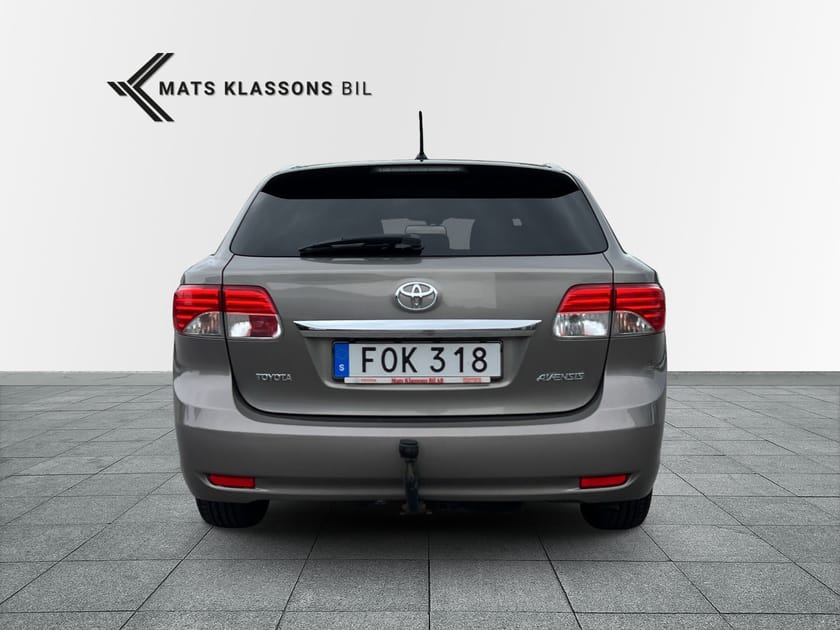 Bild 4 av Toyota Avensis Kombi 2.0 Edition Feel Motorvärmare, Drag