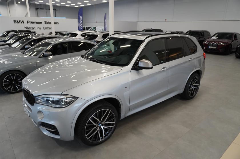 Bild 4 av BMW X5 M50d Ultimate Edt B W Individual Head-Up Komfortstol 21