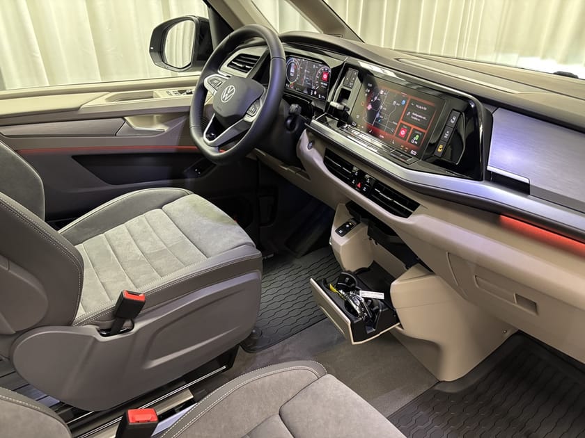 Bild 5 av Volkswagen Multivan eHybrid 4M LÅNG 1.5 Se Spec