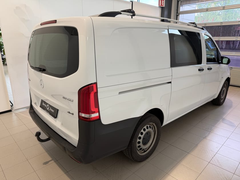 Bilde 4 av Mercedes-Benz Vito 119 CDI 4x4 3.0t V119 A2 4M/2-SETER/VARMER/SKYVEDØRER BEGGE SIDER
