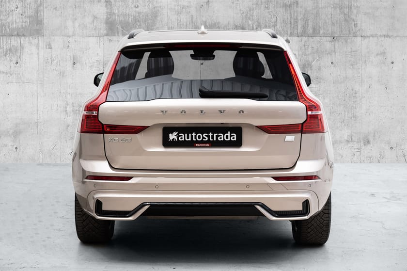 Bilde 4 av Volvo XC60 T8 456hk AWD Dark - H.Feste,Panorama,Soltak,Kamera,21"