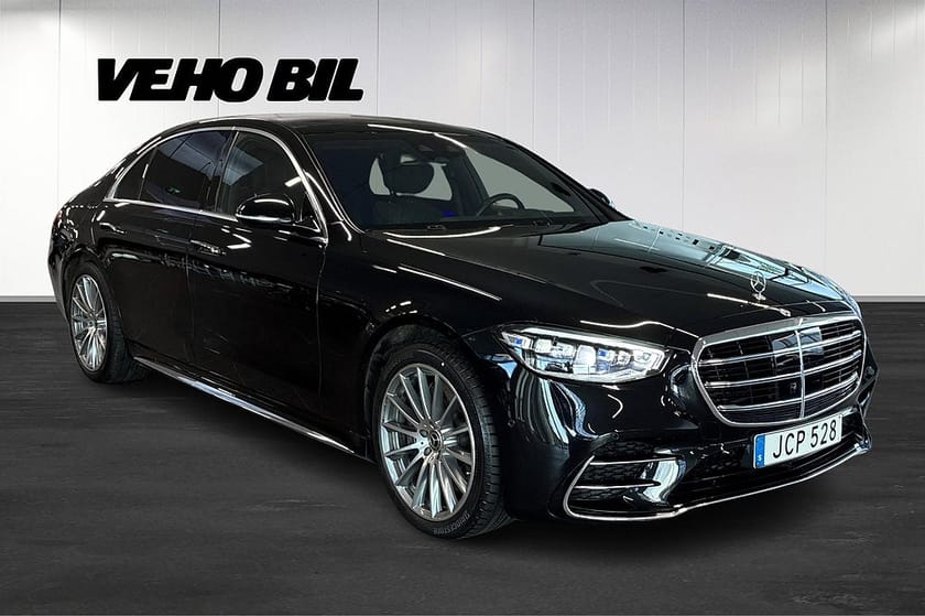 Bild 2 av Mercedes-Benz S 580 e 4MATIC L AMG Burmester HUD 360° Pano