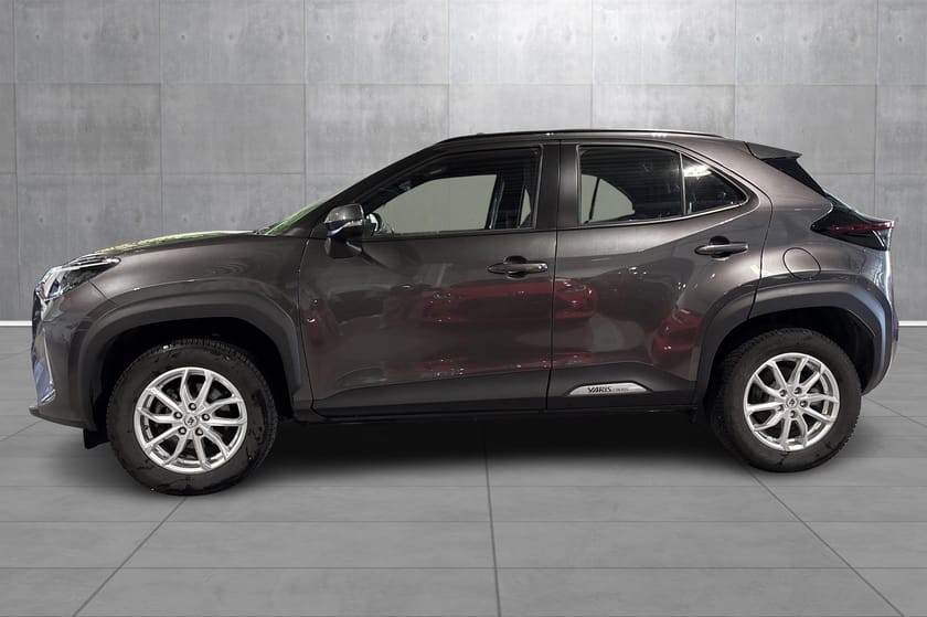 Bilde 2 av Toyota Yaris Cross Hybrid AWD-i / AWD / Active