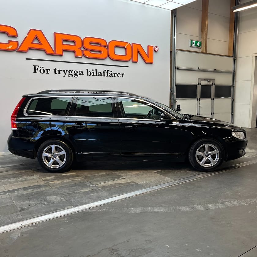 Bild 3 av Volvo V70 D4 181HK  Momentum Värmare VOC Drag Kamrem bytt!
