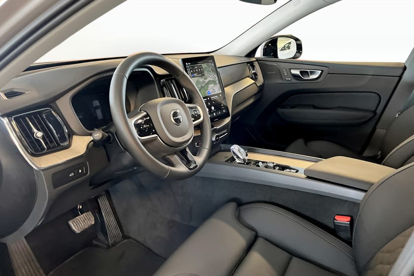 Bild 5 av Volvo XC60 T6 Plus Dark Nordic Edition