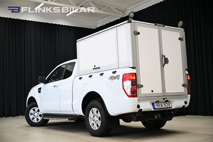Bild 4 av Ford Ranger SuperCab 160HK Automat|Kåpa|Inredd|Vinsch|Släde|Kamkedja|SeUtr!