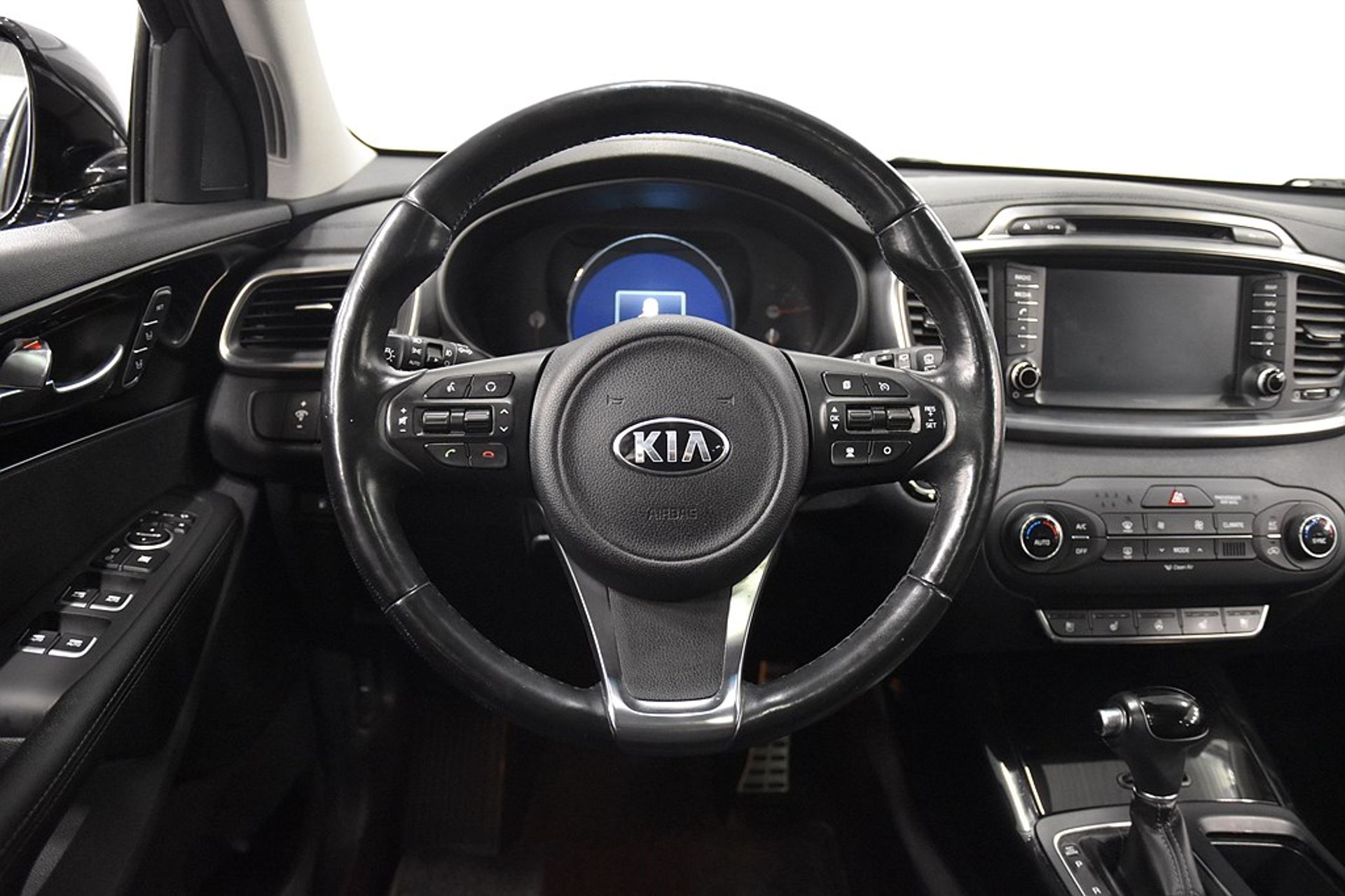 Kia Sorento 2017, kuva 2/10