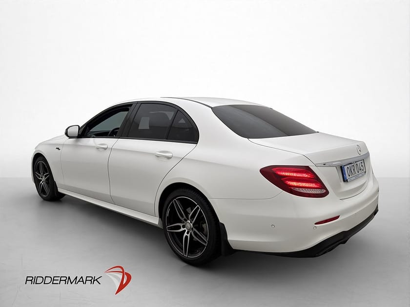 Bild 5 av Mercedes-Benz E 200 4MATIC AMG 360° Ambient Burmester Drag