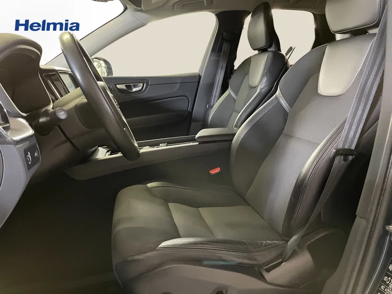 Bild 13 av 15 – Volvo XC60 D4 Momentum Advanced SE Momentum SE