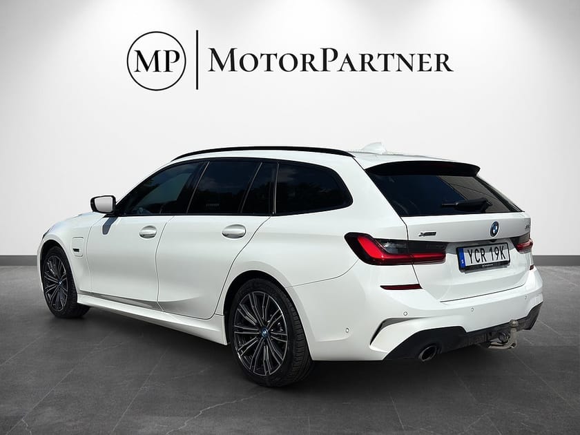 Bild 5 av BMW 330e xDrive Touring M Sport H/K Dragkrok Kamera