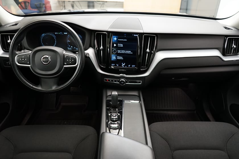 Bild 5 av Volvo XC60 Recharge T6 Inscr Expression T, Dragkrok, Taklucka