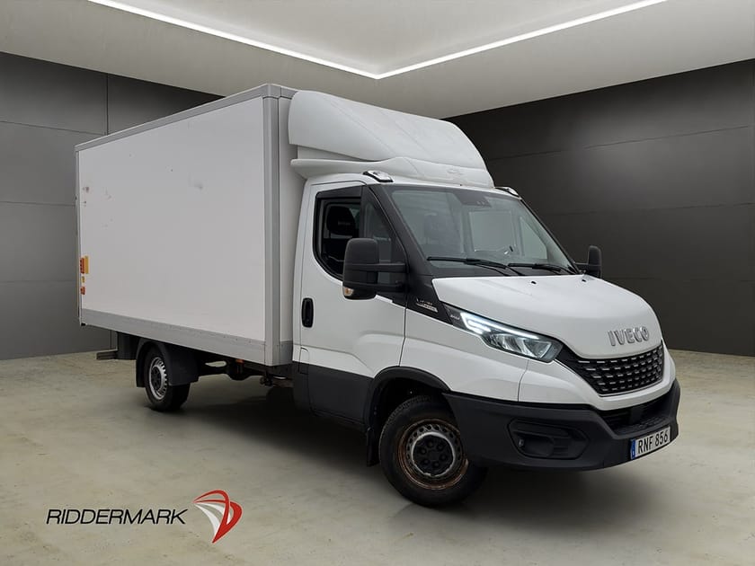 Bild 1 av Iveco Daily 35-160 Chassi Cab Bakgavellyft Ny-Kamrem Värm 3-Sits B-Kamera Moms