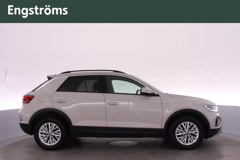 Bild 2 av Volkswagen T-Roc TSI 110Hk Rattvärme