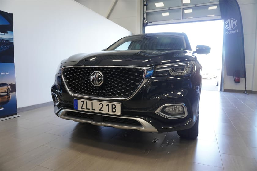 Bild 5 av MG EHS PHEV Luxury Pebble Black