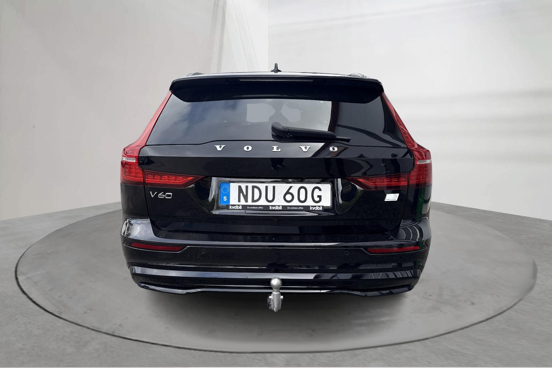 Volvo V60 Recharge T6 AWD 2024, photo 6/10