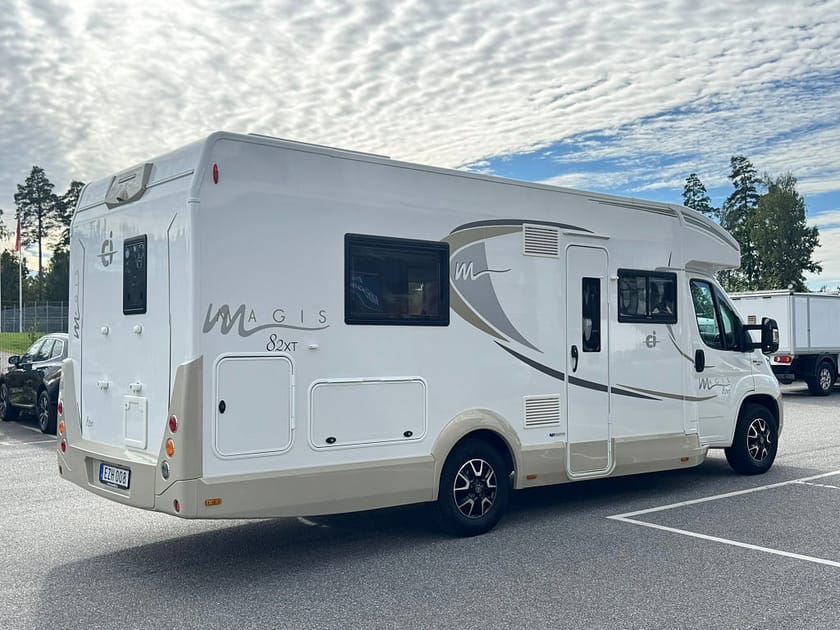 Bild 5 av Caravans International Campervan Fiat