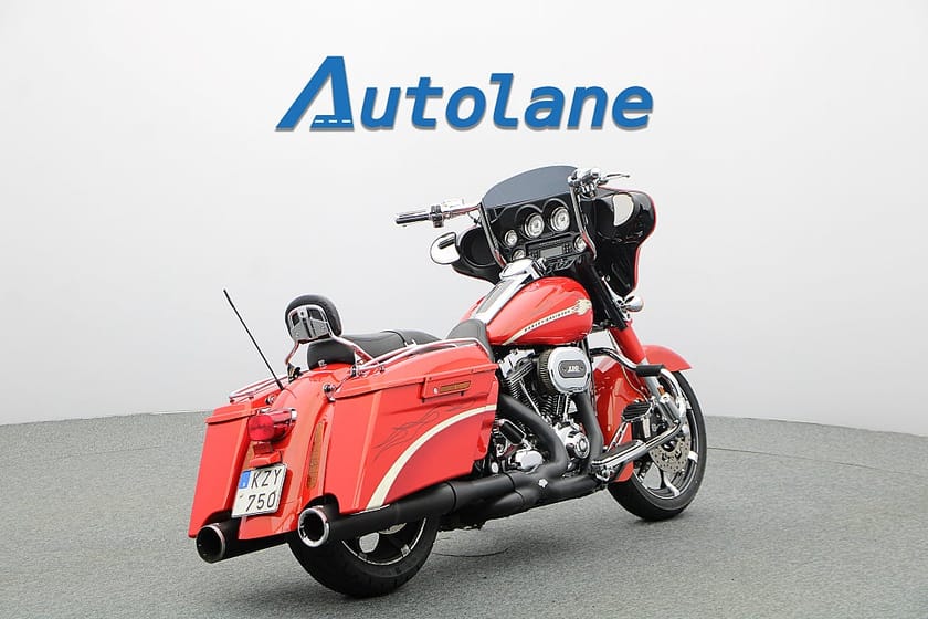Bild 5 av Harley-Davidson CVO Street Glide