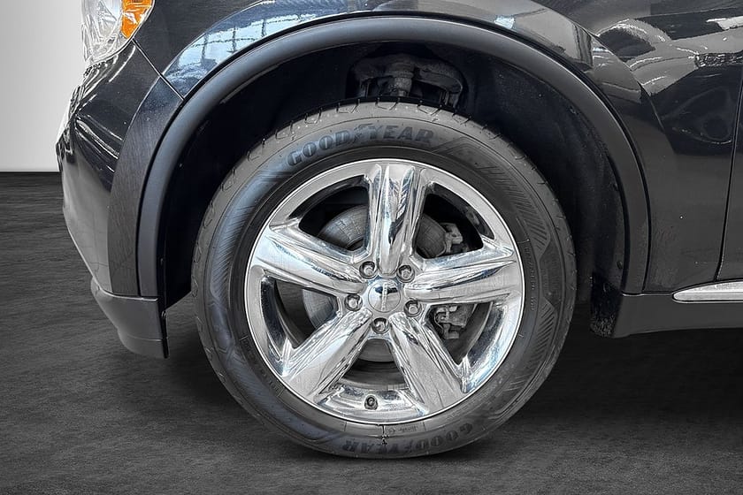 Bild 2 av Dodge Durango 5.7 V8 HEMI AWD 7-Sits (364hk) Taklucka Navi Kamera TV