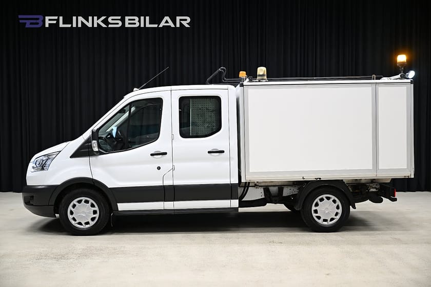 Bild 2 av Ford Transit 350 Chassi Dubbelhytt
