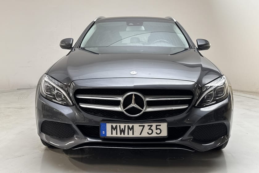 Bild 5 av Mercedes-Benz C 220 T d 4MATIC Kombi 170hk Avantgarde Drag Värmare