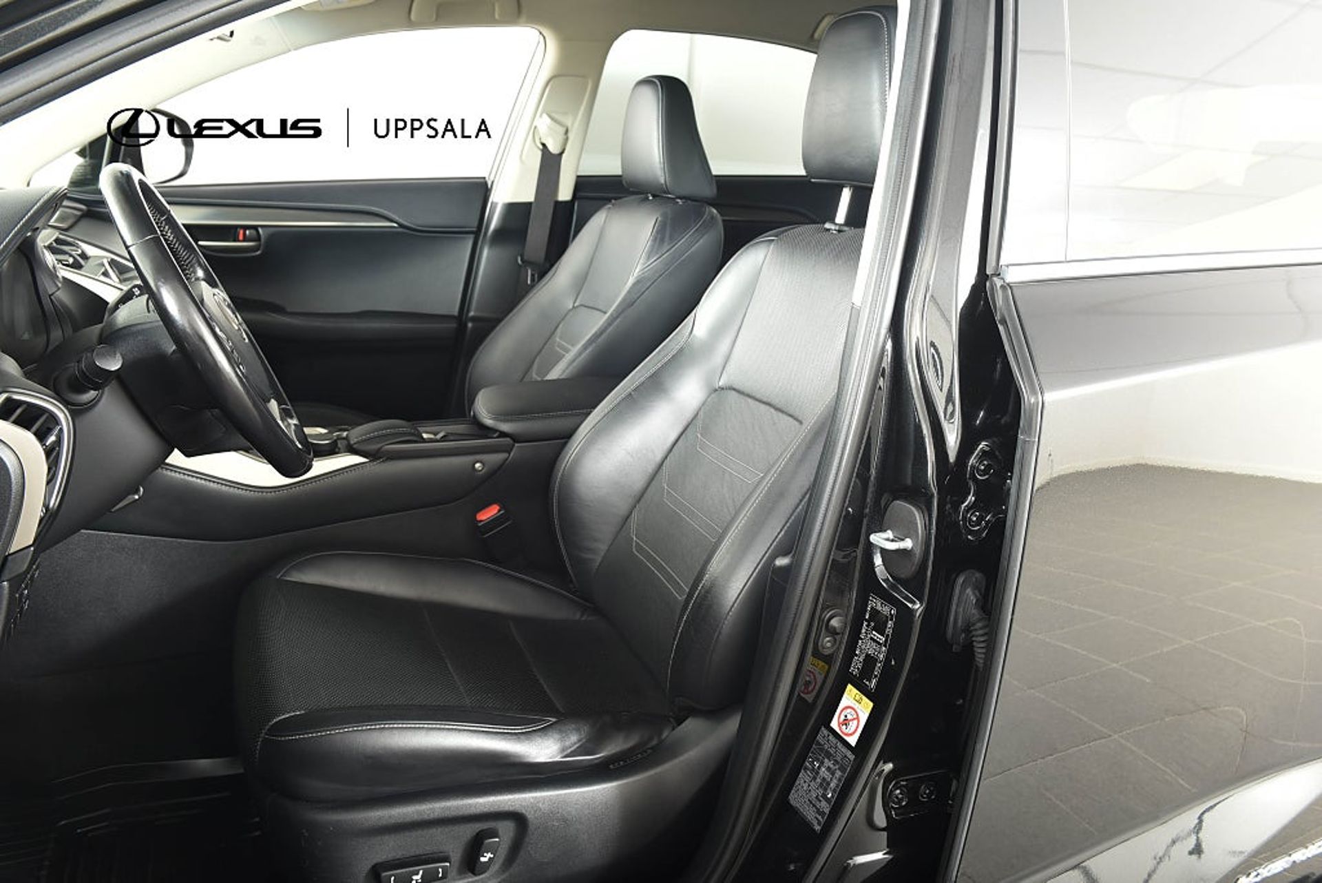 Lexus NX 2016, bild 6/10