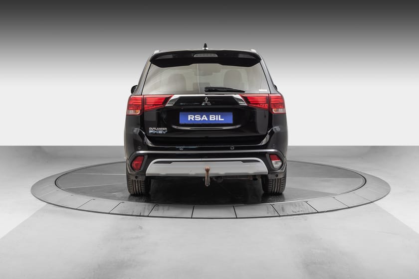 Bilde 5 av Mitsubishi Outlander PHEV Hengerfeste,Ryggekamera,Parkeringsenssord foran og bak