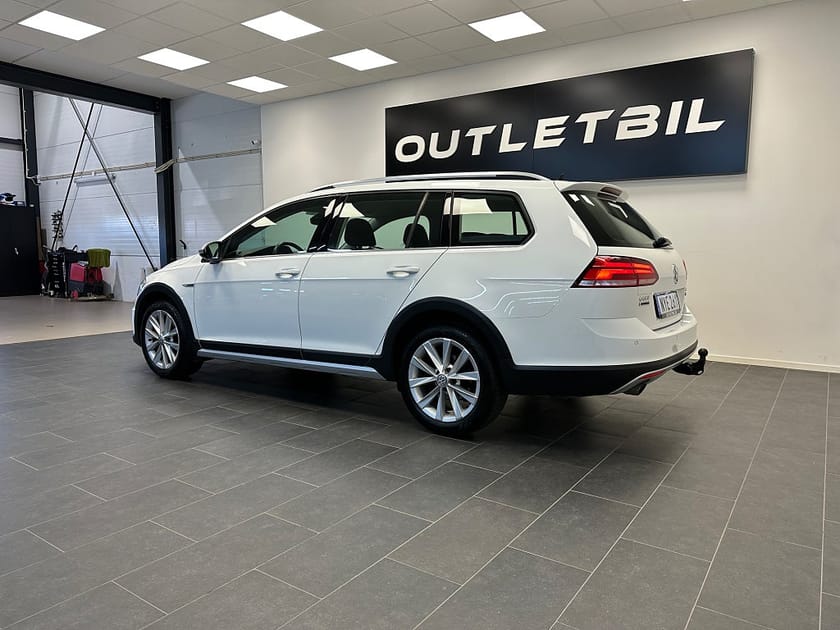 Bild 3 av Volkswagen Golf Alltrack 1.8 TSI 180hk 4Motion 4x4 Värmare Drag Carplay
