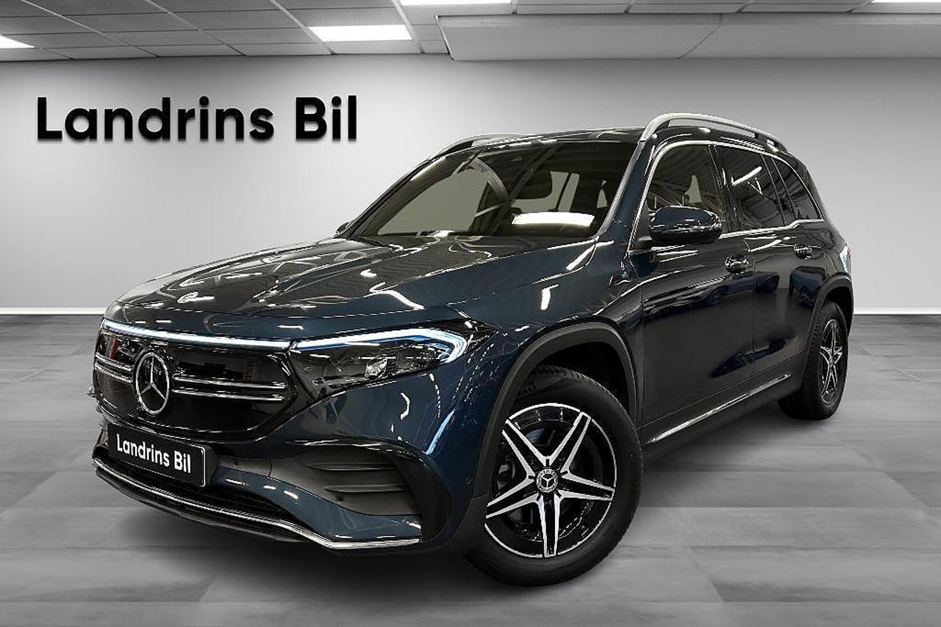Mercedes-Benz EQB