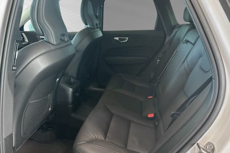 Volvo XC60 T6 Plus Bright Edition Panorama Läder Drag