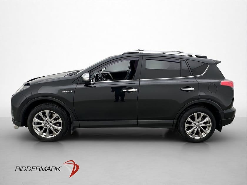 Bild 4 av Toyota RAV4 Hybrid 2.5 197hk AWD Executive Kamera Drag Skinn