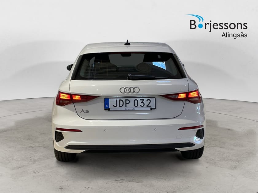 Bild 4 av Audi A3 Sportback 30 TFSI Virtual Cockpit / 2-zons