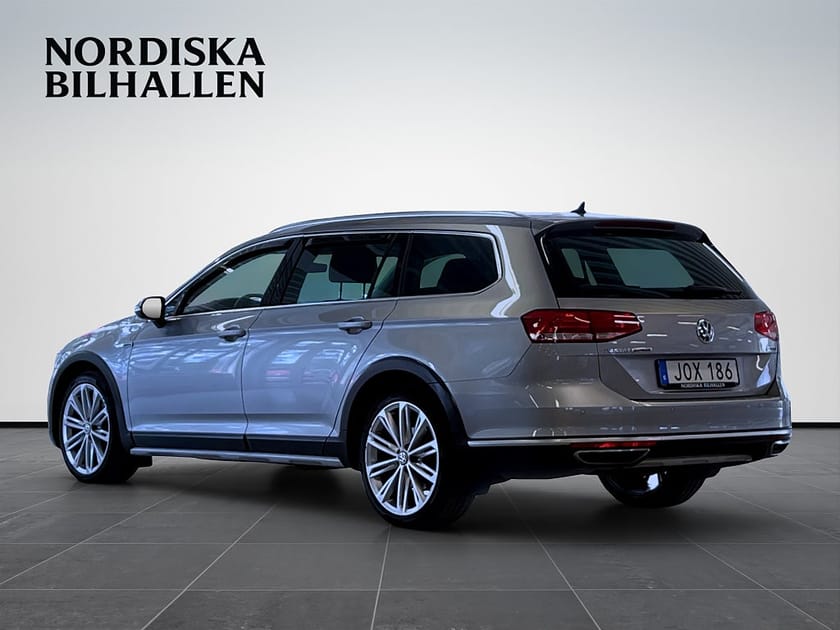 Bild 5 av Volkswagen Passat Alltrack 2.0 TDI DPF SCR 4Motion Ny kamrem Drag Värmare