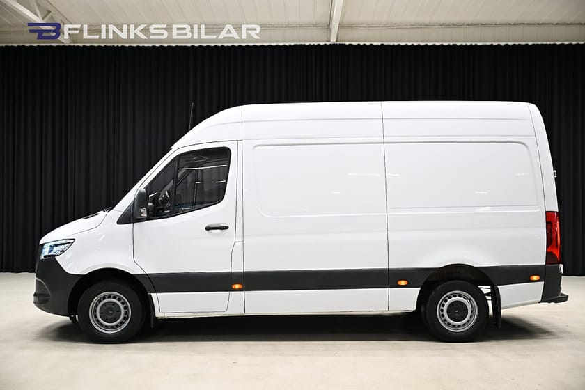 Bild 3 av Mercedes-Benz Sprinter 316 CDI Panel Van 163HK Automat|LED|Drag|Värmare|Backkamera|Moms