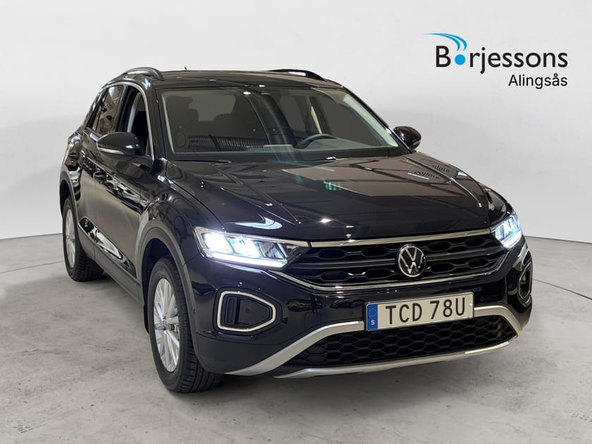 Bild 1 av Volkswagen T-Roc TSI 110hk Drag/Backkamera/Tonade rutor