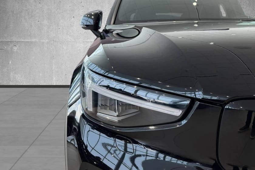 Bilde 4 av Volvo XC40 Recharge 231Hk FWD Ultimate, Hengerfeste, 360* Kamera, Panorama