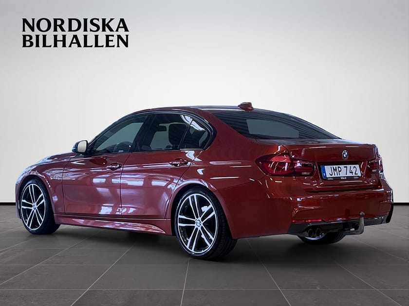 Bild 5 av BMW 330i Sedan Steptronic M Sport Dragkrok Helskinn GPS